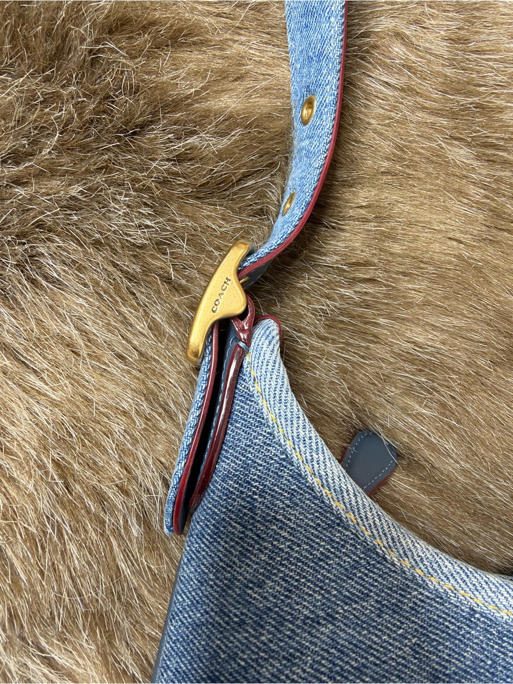 Coach Denim The Hampton’s Hobo Limited Re-Edition 2005 - Picture 6 of 15
